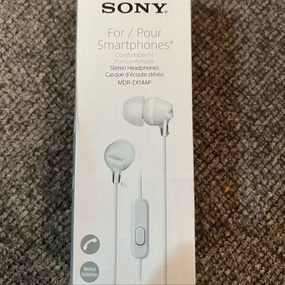 ✨Sony Wired Earbud Headphones - Picture 2 of 6